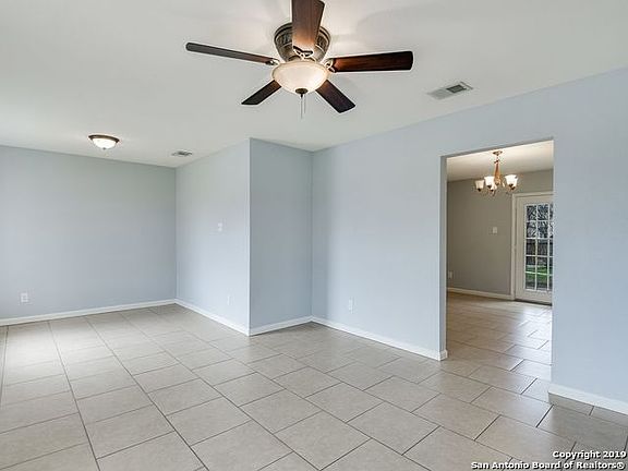 3rd image of 6615 Spring Haven St