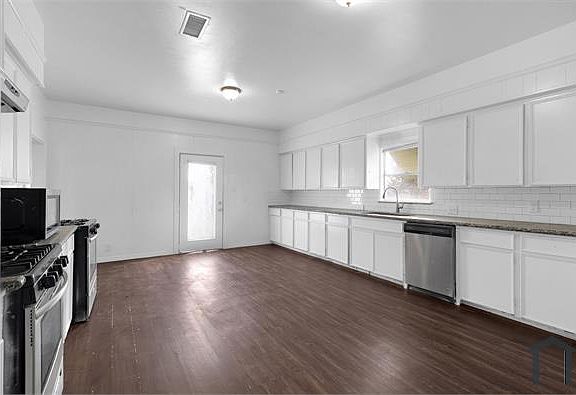 4th image of 309 E Phillips St