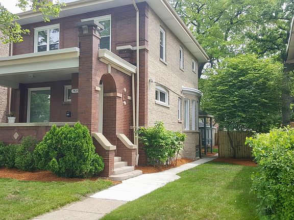 3rd image of 7439 S Luella Ave