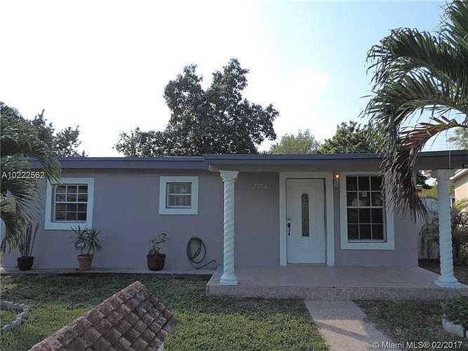 1st image of 2272 NW 152nd St