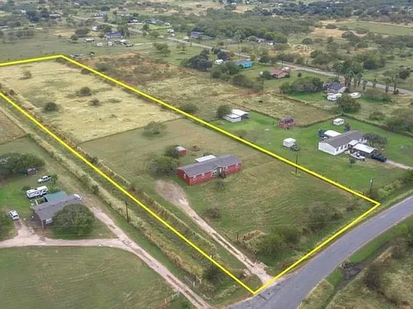 7582 County Road 2567, Sinton, TX 78387