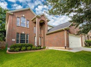 917 Summer Wood Blvd, Conroe, TX 77303