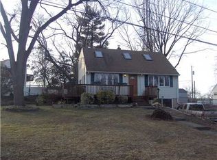 28 N Pennington Rd, New Brunswick, NJ 08901