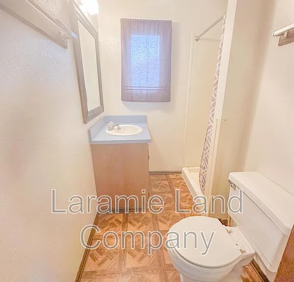 1268 N 6th St #B — Photo 7