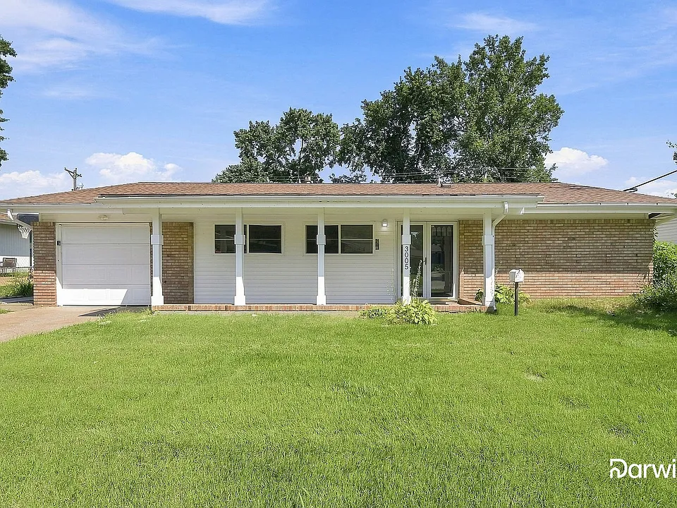3005 Durwood Dr