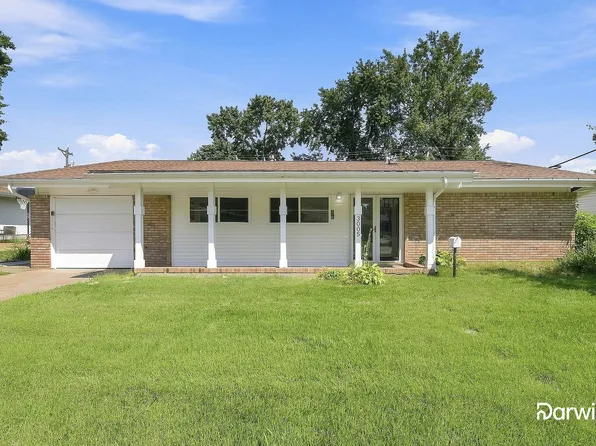 3005 Durwood Dr, Florissant, MO 63033