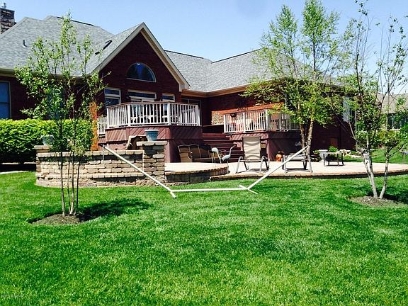 142 Oak Creek Drive