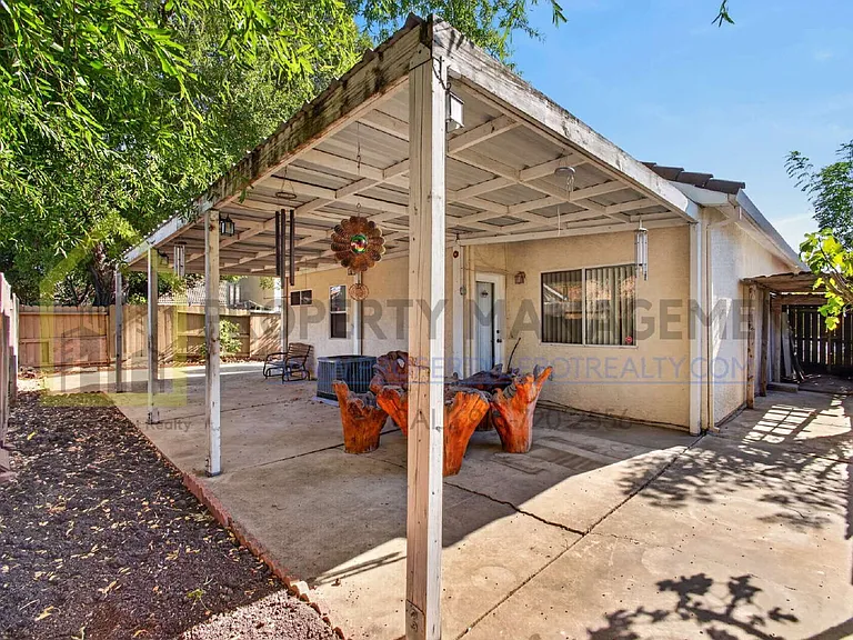 8072 Bothwell Dr — Photo 41