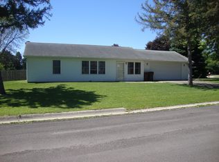 403 N Mineral St, Byron, IL 61010