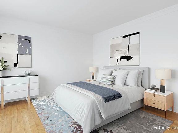 4th image of 310 W 55th St APT 4H