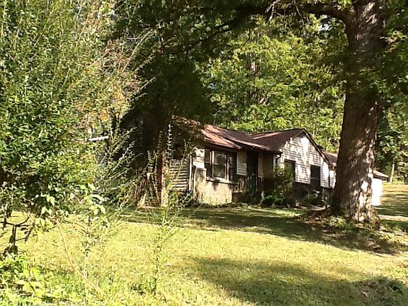 4th image of 8236 Rogers Ln