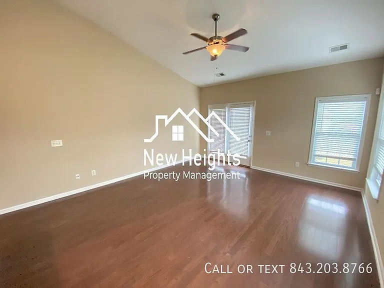 8207 Ronda Dr — Photo 9