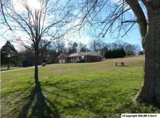 467 Bell Cir, Huntsville, AL 35811