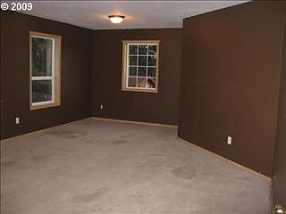 2nd image of 3024 NE 87th Cir