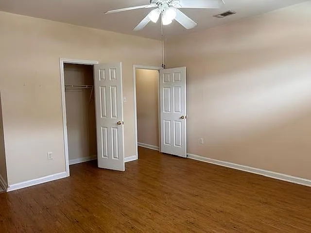 4807 Evangeline St — Photo 8
