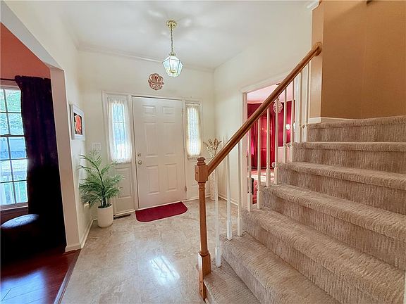 4th image of 4440 Jasmine Dr