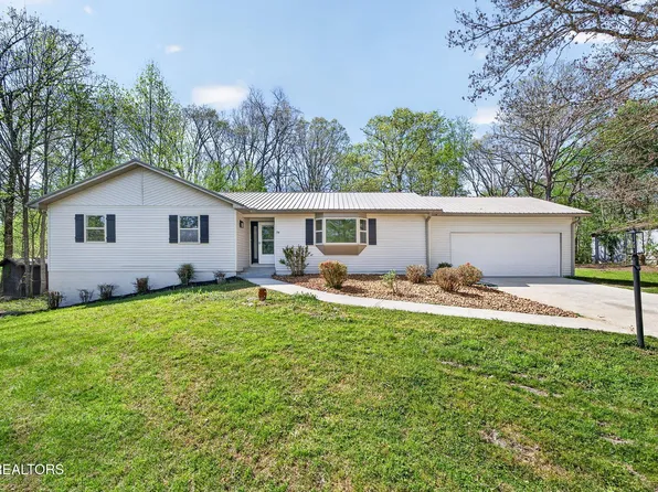 54 Peterson Ln, Sparta, TN 38583
