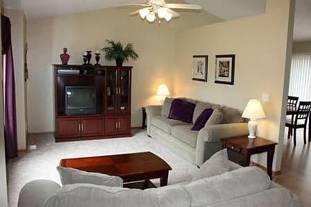 4th image of 3127 SE Cherry Blossom Dr