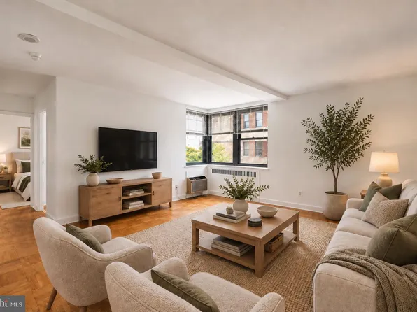 2601 Pennsylvania Ave APT 649, Philadelphia, PA 19130