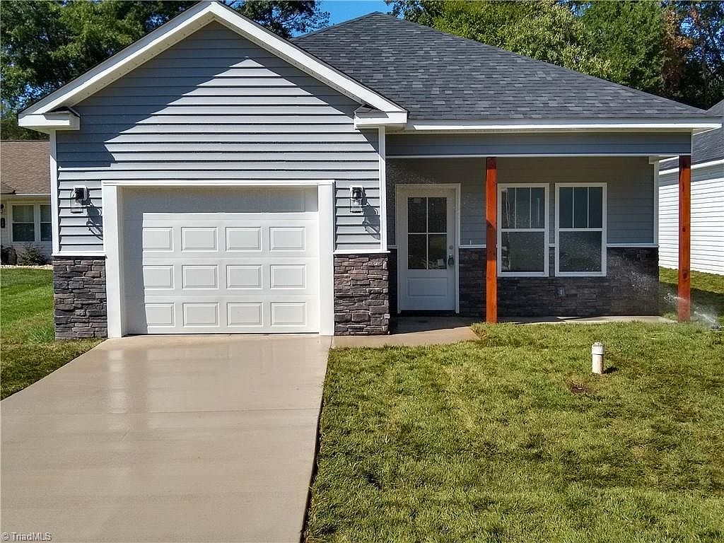 707 Meadowgreen Village Dr, Eden, NC 27288 Zillow