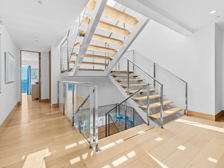 24380 Malibu Rd — Photo 34