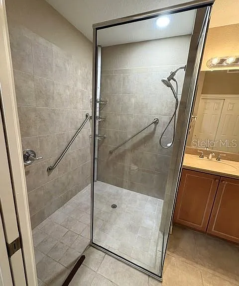 1425 Emerald Dunes Dr #17 — Photo 42