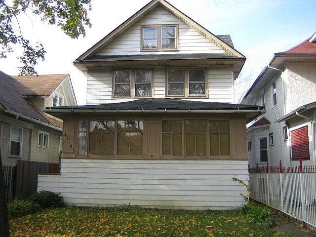 1st image of 1118 N Lorel Ave