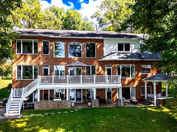 4th image of 8535 Colleen Dr