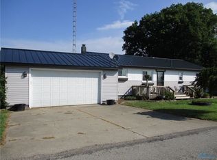 17962 County Road Z, Napoleon, OH 43545