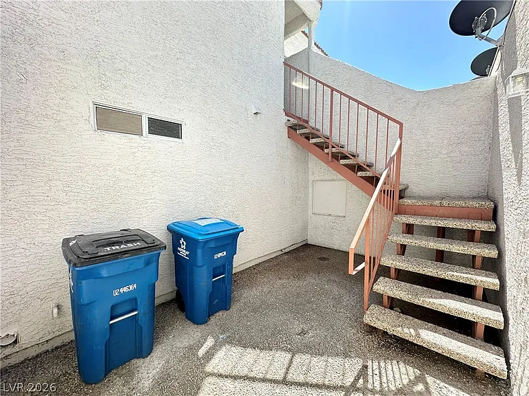 1800 Edmond St #227 — Photo 16