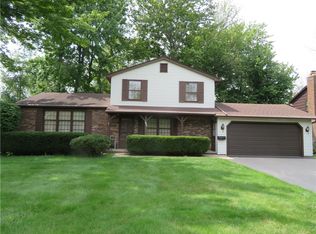 163 Crossroads Ln, Rochester, NY 14612