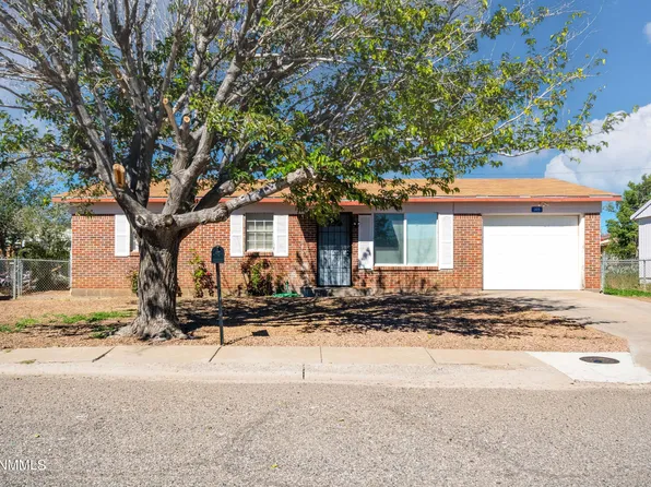 305 Arizona St, Hurley, NM 88043