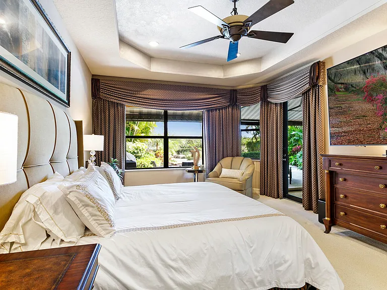 6700 Fox Hollow Dr — Photo 20
