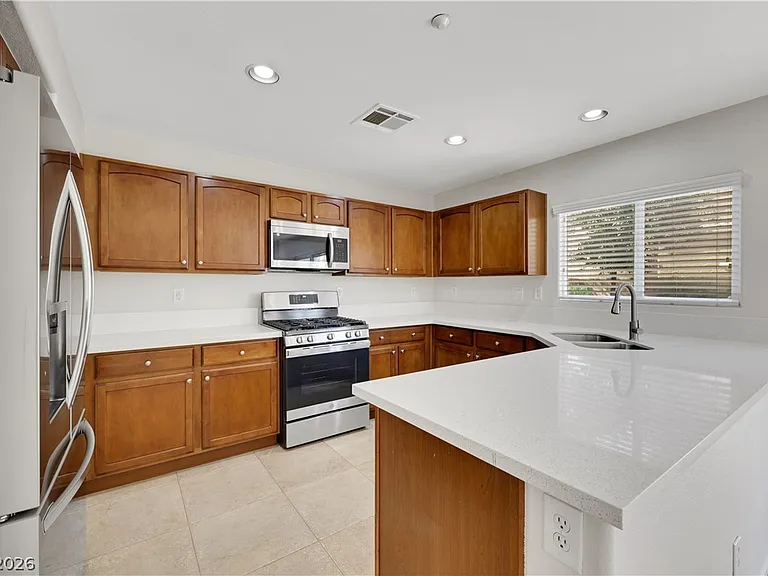 9036 Silken Crests Ct — Photo 9