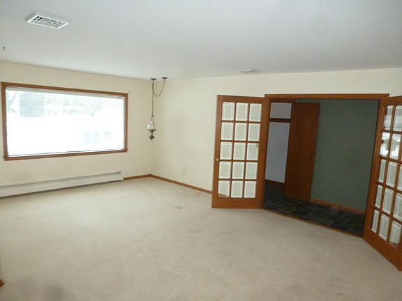 4th image of 6436 W Cloverleaf Ln