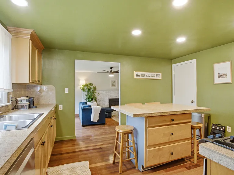15 Telfair Dr — Photo 36