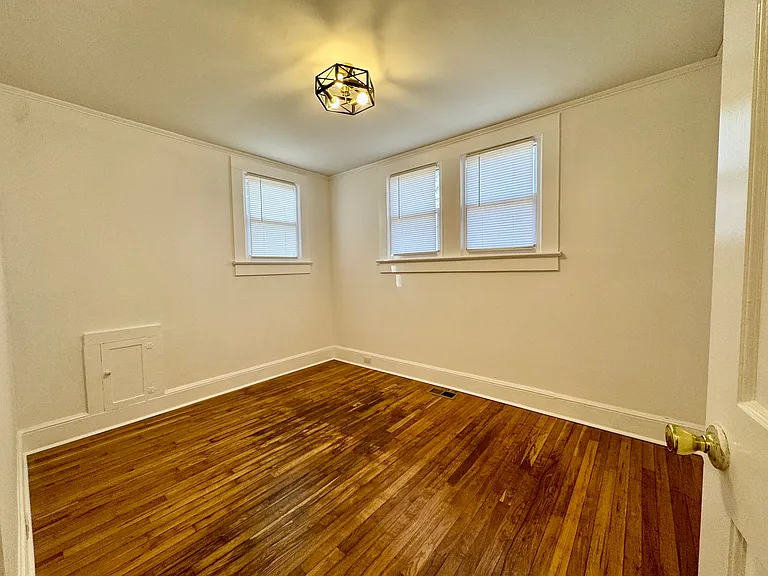 313 N Rose Ave — Photo 18