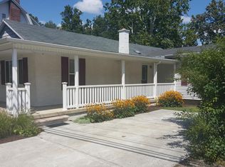 1213 Springbrook Ave, Moosic, PA 18507