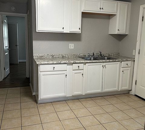 4th image of 246-248 N 25th Street