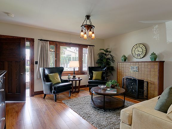 5th image of 118 N Alta Vista Ave