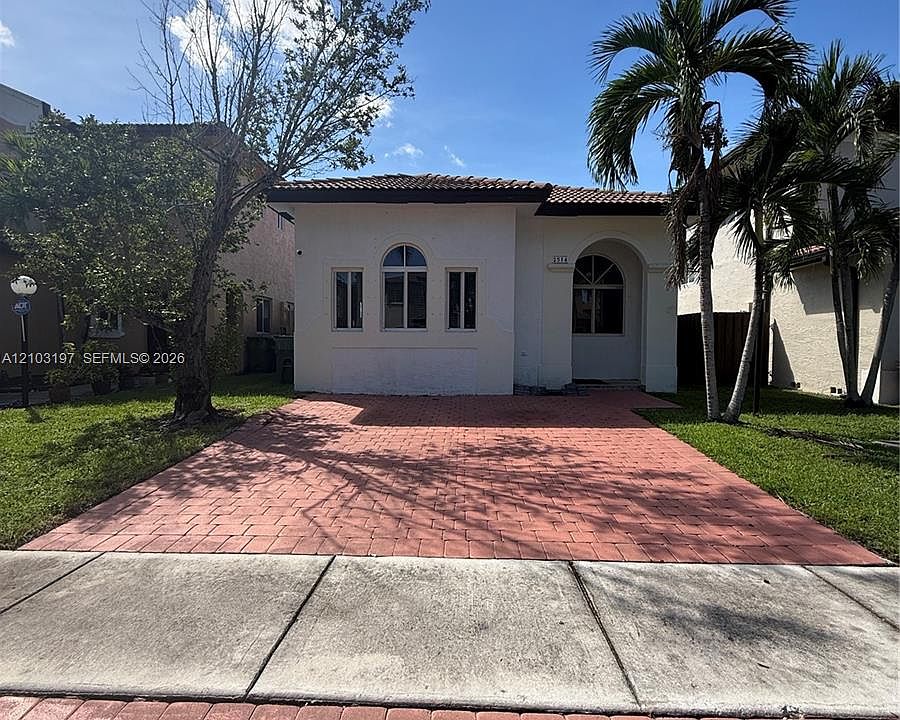 1st image of 2514 NE 41st Ave