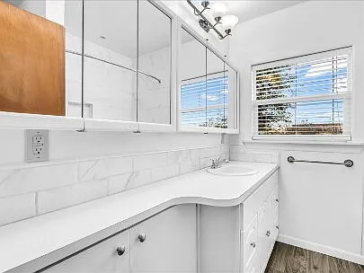 602 C St — Photo 12