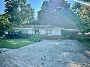 823 Sycamore St, New Madrid, MO 63869