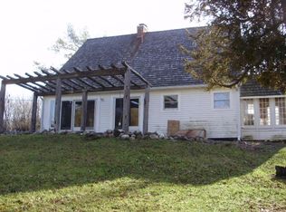 2950 E Davison Lake Rd, Oxford, MI 48371