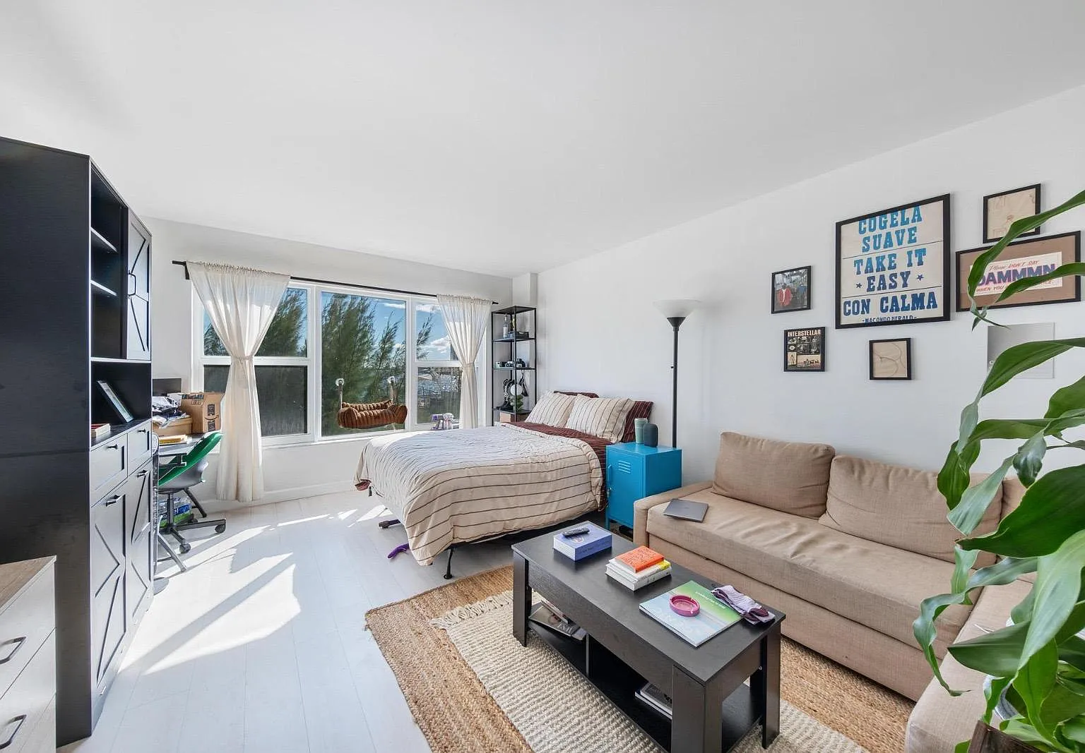 Studio, 550 sqft, $1,500 — Photo 1