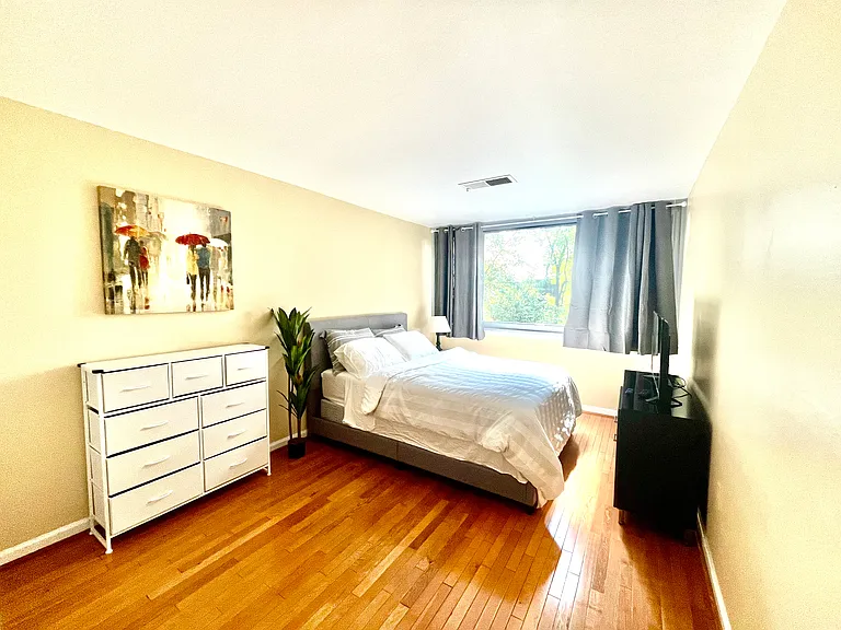 4420 Briarwood Ct N #24 — Photo 13