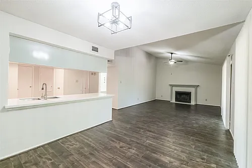 14911 Wunderlich Dr Photo 1