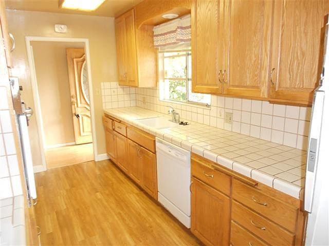 2nd image of 4286 Cedarwood Ct