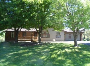 8275 Duane Dr, Rockford, IL 61103