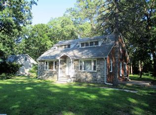 131 Mount Laurel Rd, Hainesport, NJ 08036